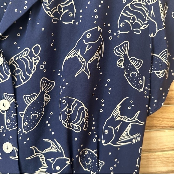 Rare HVN Charlotte dress with fish print in navy size 2 - Picture 9 of 10
